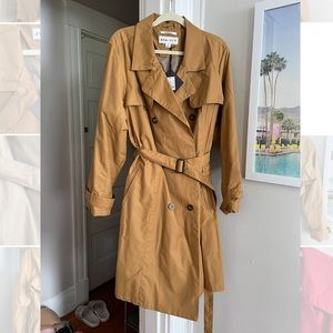 *NEW WITH TAGS* AVA & VIV tan trench coat Size 2x